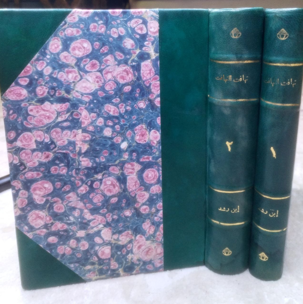 صورة 1 من كتاب تهافت التهافت لـ أبو الوليد محمد بن أحمد بن محمد بن أحمد بن رشد القرطبي الشهير بابن رشد الحفيد - نسخة أصلية نادرة - مكتبة الأصول والنوادر