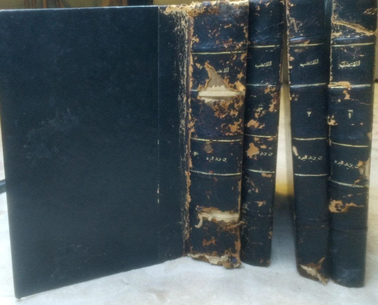 صورة 1 من كتاب كتاب المقتضب لـ محمد بن يزيد بن عبد الأكبر الثمالى الأزدي، أبو العباس، المعروف بالمبرد - نسخة أصلية نادرة - الخزانة الأشرفية